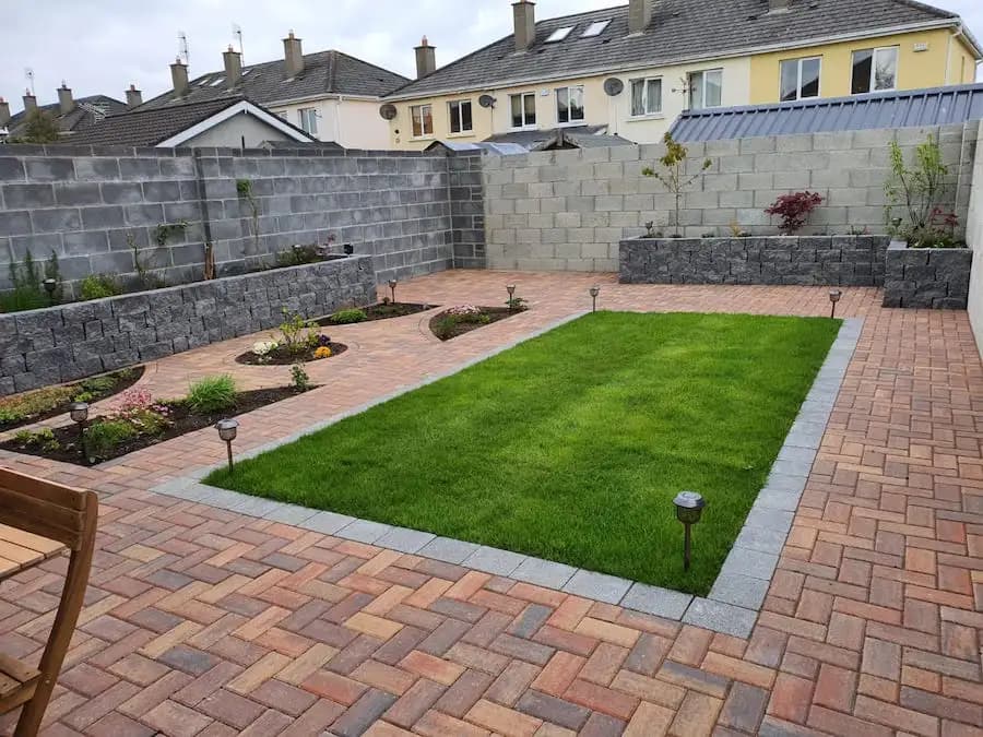 Natural stone granite paving