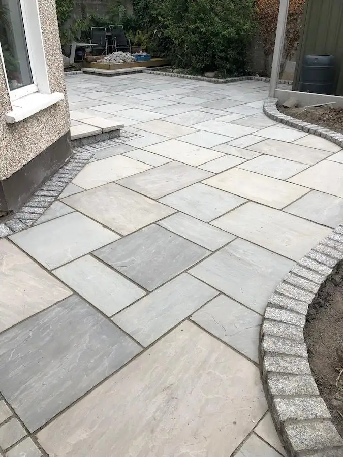 Natural stone granite paving