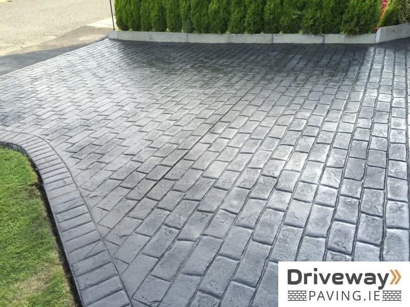 Imprinted Concrete: Benefits, 26 Patterns, Colours, Installation, and Maintenance